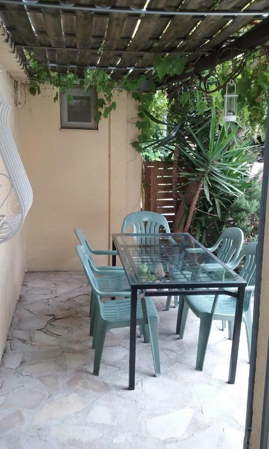 Maison jardin grande piscine , sortie bateau possible Marseille Extérieur photo